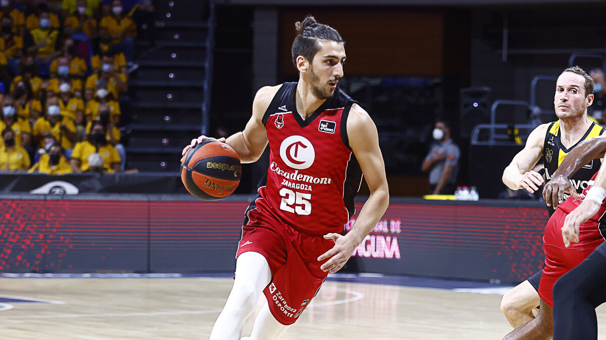 Kenan Sipahi, desvinculado del Casademont Zaragoza