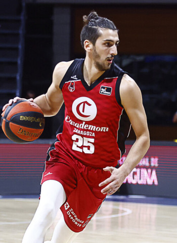 Kenan Sipahi, desvinculado del Casademont Zaragoza
