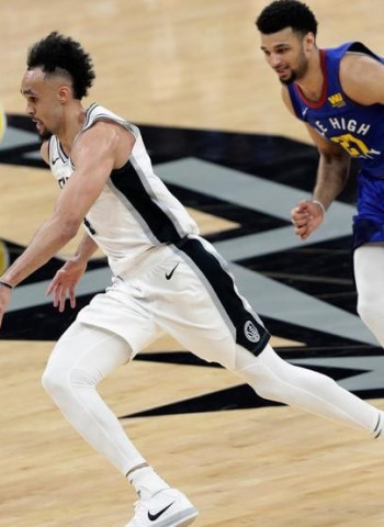 Los Spurs toman ventaja en la serie al ritmo de Derrick White (108-118) [1-2]