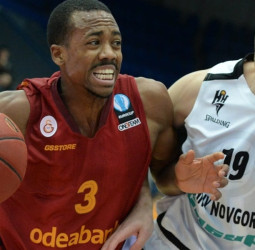 Errick McCollum, MVP de temporada Eurocup