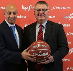 La ACB y Sportium ratifican el acuerdo de patrocinio