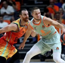 Valencia y Baskonia buscan romper su empate en un derbi