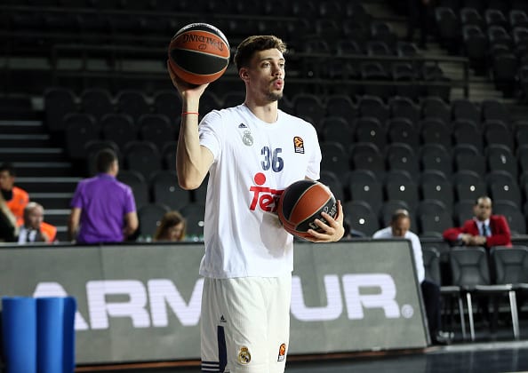 Real Madrid y Basket Zaragoza negocian la cesión de Alex Suárez