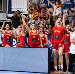 U18F: España tumba a Francia para llegar a la gran final, 65-71