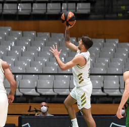 El Real Madrid fulmina al Joventut desde los primeros minutos (64-87)
