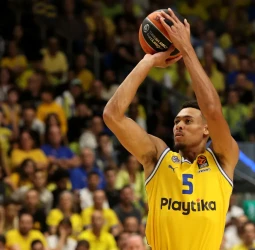 El Zalgiris le mete un buen susto al Maccabi (84-83)