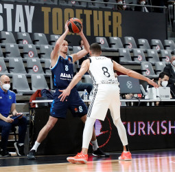 El ALBA continúa su buena racha con una victoria ante el ASVEL (89-95)