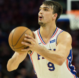 Pelicans supera a Pistons, Saric lidera a Sixers y los Clippers se imponen a los Nets