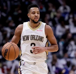 Los New Orleans Pelicans extienden el contrato de CJ McCollum