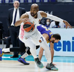 El Pinar Karsiyaka negocia con Alex Tyus
