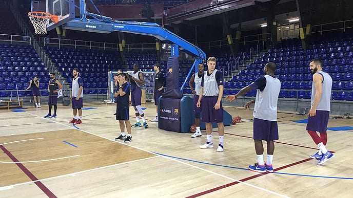 Sasha Vezenkov se reincorpora al Barça Lassa y viajará a Atenas