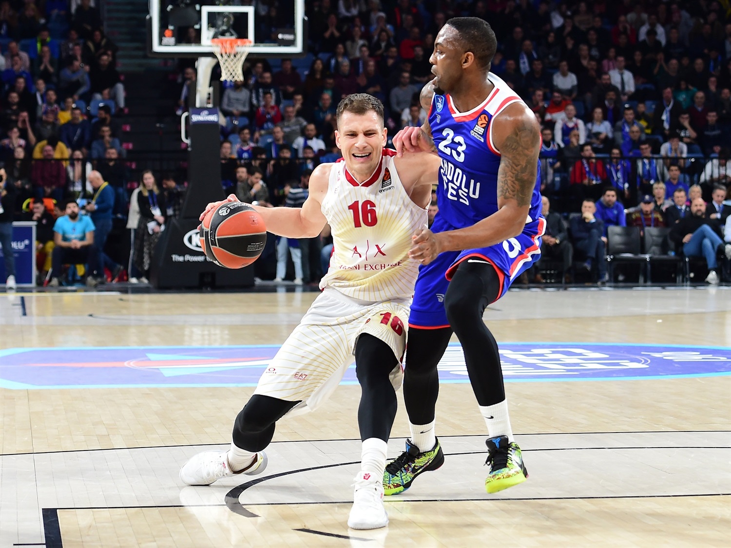 El Anadolu Efes mantiene su nivel de líder (88-68)