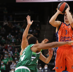 Sólido triunfo del Valencia Basket en la pista del Zalgiris Kaunas (82-94)