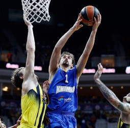Alexey Shved, tres temporadas más en el Khimki