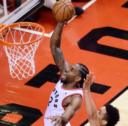 Los Raptors se estrenan en la serie tras dos prórrogas (112-118) [2-1]