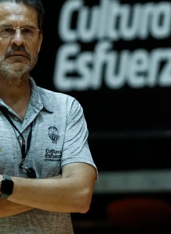 Declaraciones Pedro Martínez previa Hapoel Bank Yahav Jerusalem vs. Valencia Basket