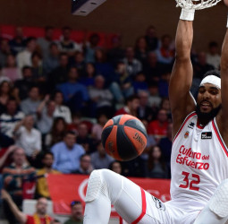 El Valencia Basket logra superar al UCAM Murcia después de un tiempo extra, 77-85