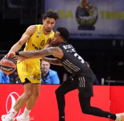 El ALBA Berlín se despide de la EuroLeague con victoria, 88-71
