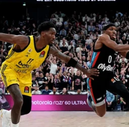 Fenerbahce gana en París y se convierte en el primer clasificado para la final four, 88-98 [3-0]