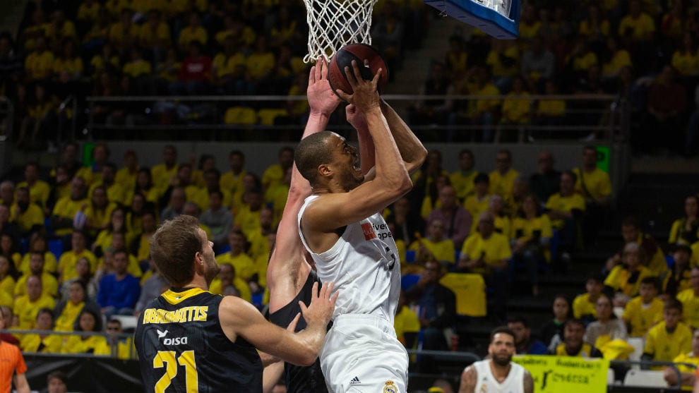El Real Madrid pierde a Anthony Randolph en la antesala de los playoffs de la EuroLiga