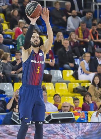 El FC Barcelona pasa por encima del Real Beti en una ventaja histórica (121- 56)