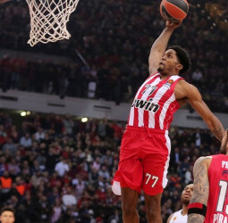 Shaquielle McKissic quiere seguir en el Olympiacos