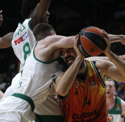 Derrota ante Zalgiris Kaunas en la Fonteta (76-80)