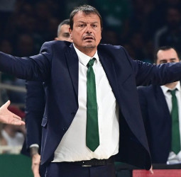 Ataman confirma que no ficharán más jugadores por el momento