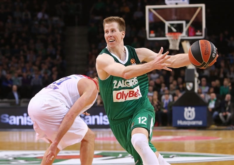 Brock Motum, en la agenda del Anadolu Efes