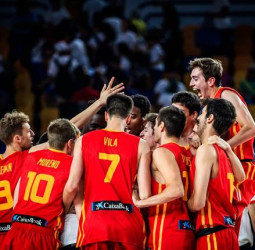 España luchará por las medallas mundiales (70-58)