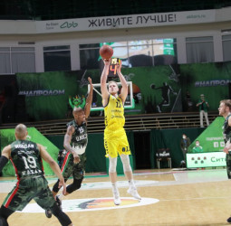 Derrota dura para el Morabanc Andorra pero los playoffs son posibles (85-63)