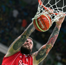 Raduljica no se olvida de la NBA
