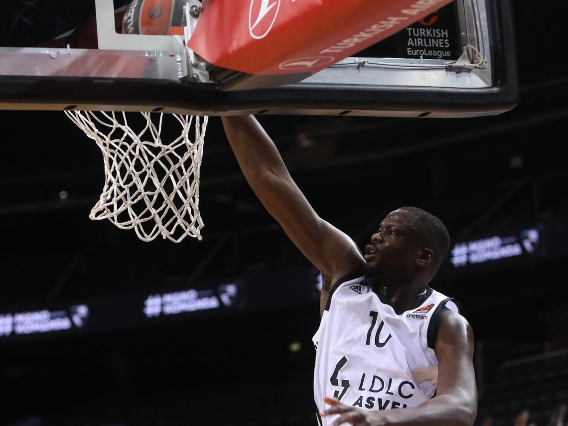 Moustapha Fall jugará en el Olympiacos