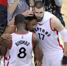 Los Raptors pasan, guiados por un gran DeRozan (4-3)