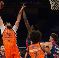 Cambiar el paso en la pista más difícil para el Valencia Basket