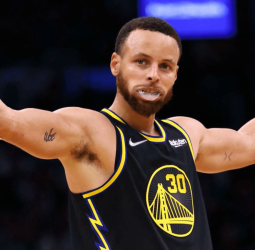 Stephen Curry no descarta seguir jugando más allá de los 40: “Quiero tener la opción”
