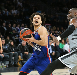 Shane Larkin, MVP de la jornada 20 de la EuroLeague