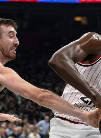 Olympiacos remonta y gana al Partizan, 69-74