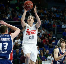 Jaycee Carroll rompe registros de efectividad en Liga Endesa