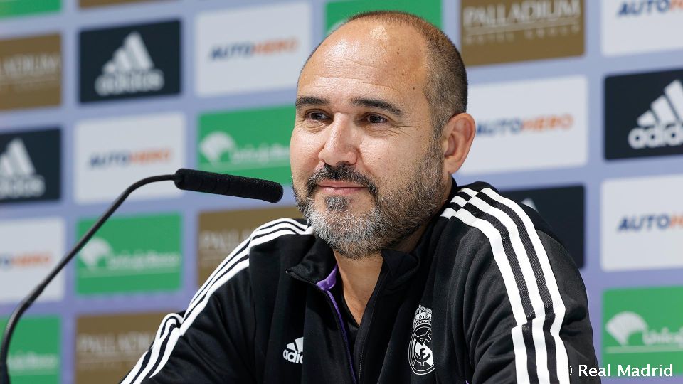 Chus Mateo: “La Supercopa es el primer título de la temporada y eso nos motiva”