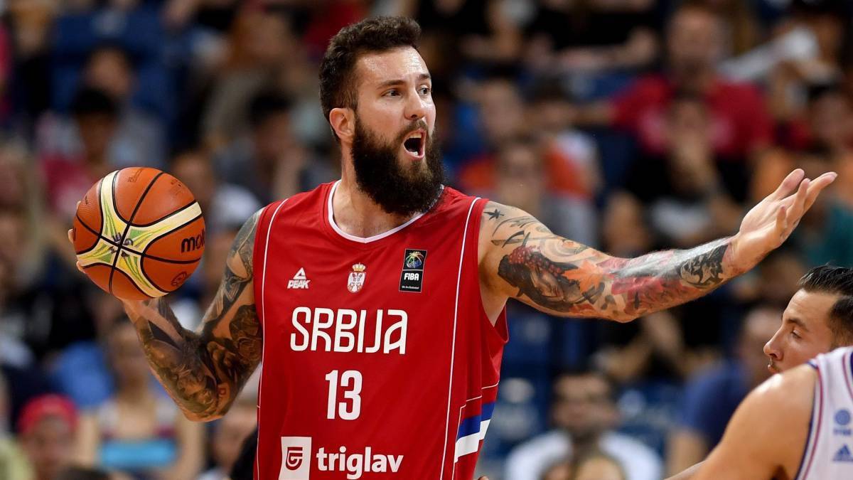 Donde jugará Miroslav Raduljica?