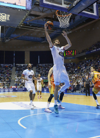 Dragan Bender y el Monbus Obradoiro tienen un principio de acuerdo para renovar