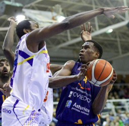 LEB Oro: Dominio visitante en el primer punto de las semifinales