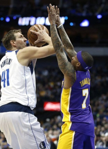 Mavericks puede con Lakers y Chandler & Barton lideran a los Suns