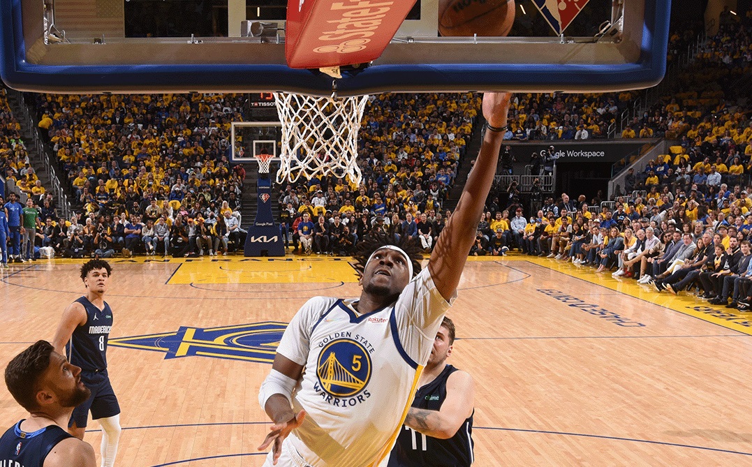 Kevon Looney ficha por los Pelicans: dos años y 16 millones para el tricampeón NBA