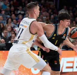 Novena victoria seguida del Real Madrid en la EuroLeague, 99-75