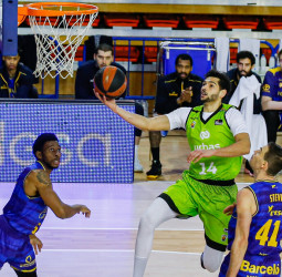 El Urbas Fuenlabrada reacciona con espectáculo (102-81)