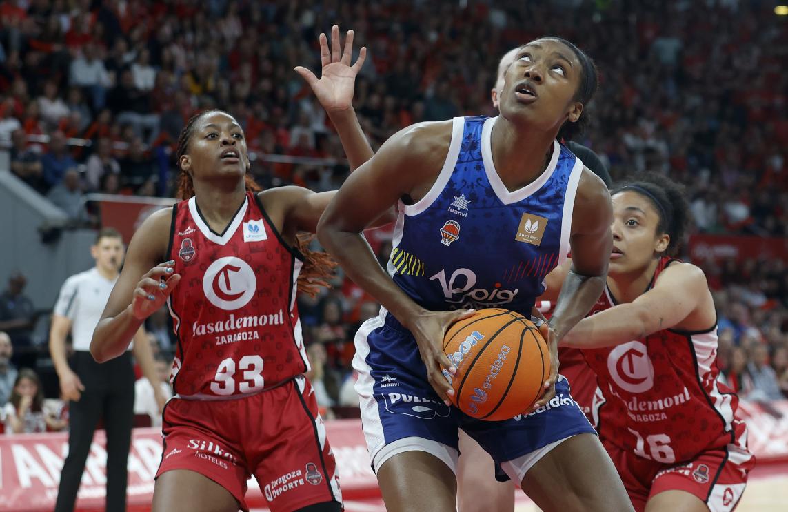 Valencia Basket, campeonas de liga por tercera vez seguida (63-71)