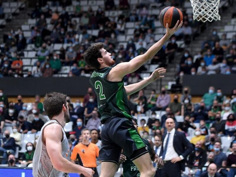 Las acciones de la Penya cotizan al alza