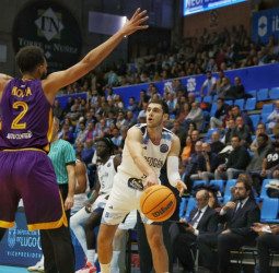 Partido y average para el Río Breogán ante el Hapoel Holon